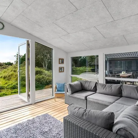 Holiday Christl - 1km From The Sea In Western Jutland By Interhome